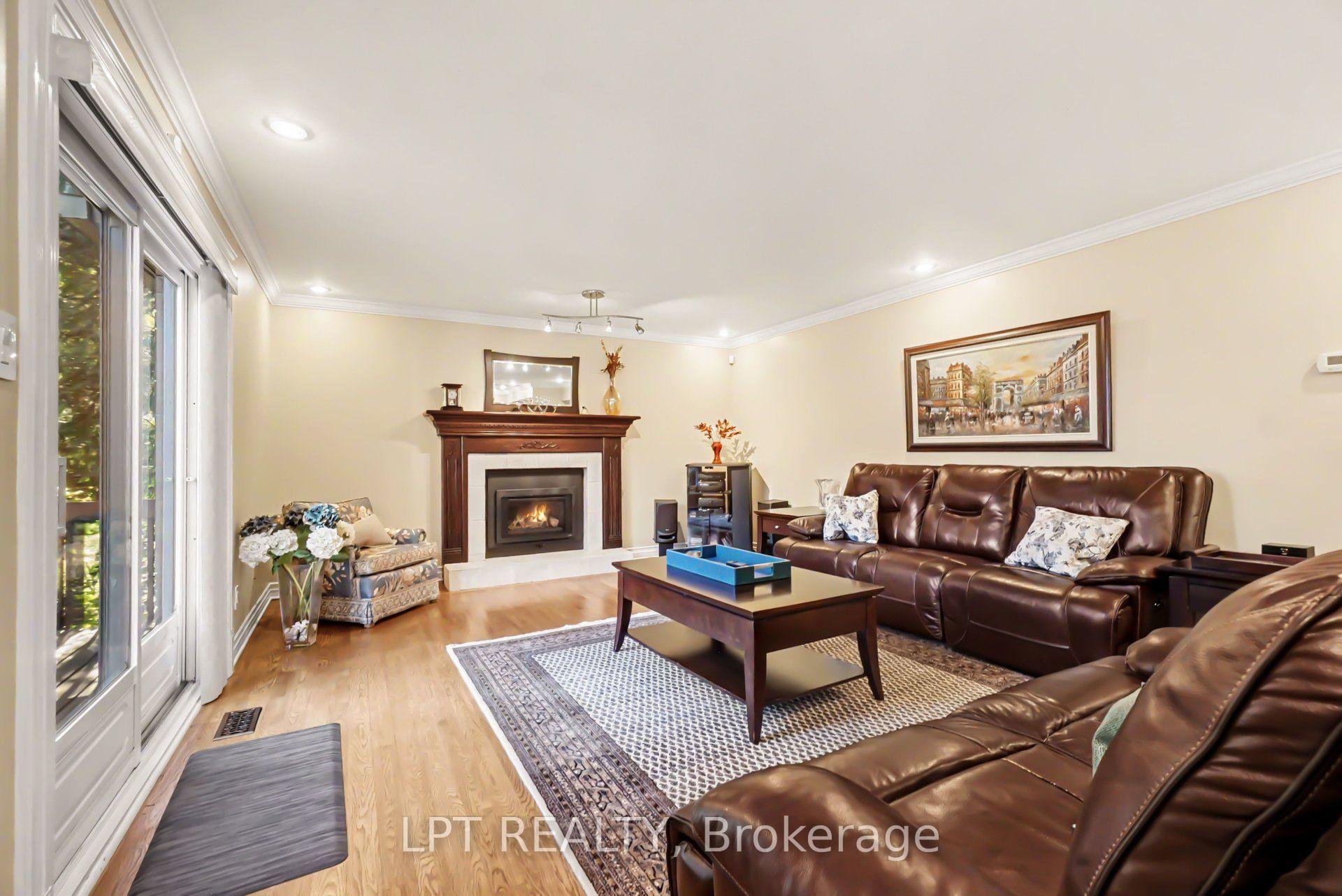 Photo 17 of 24 Belleview Drive, Ottawa, Kanata - Katimavik — HOMEH