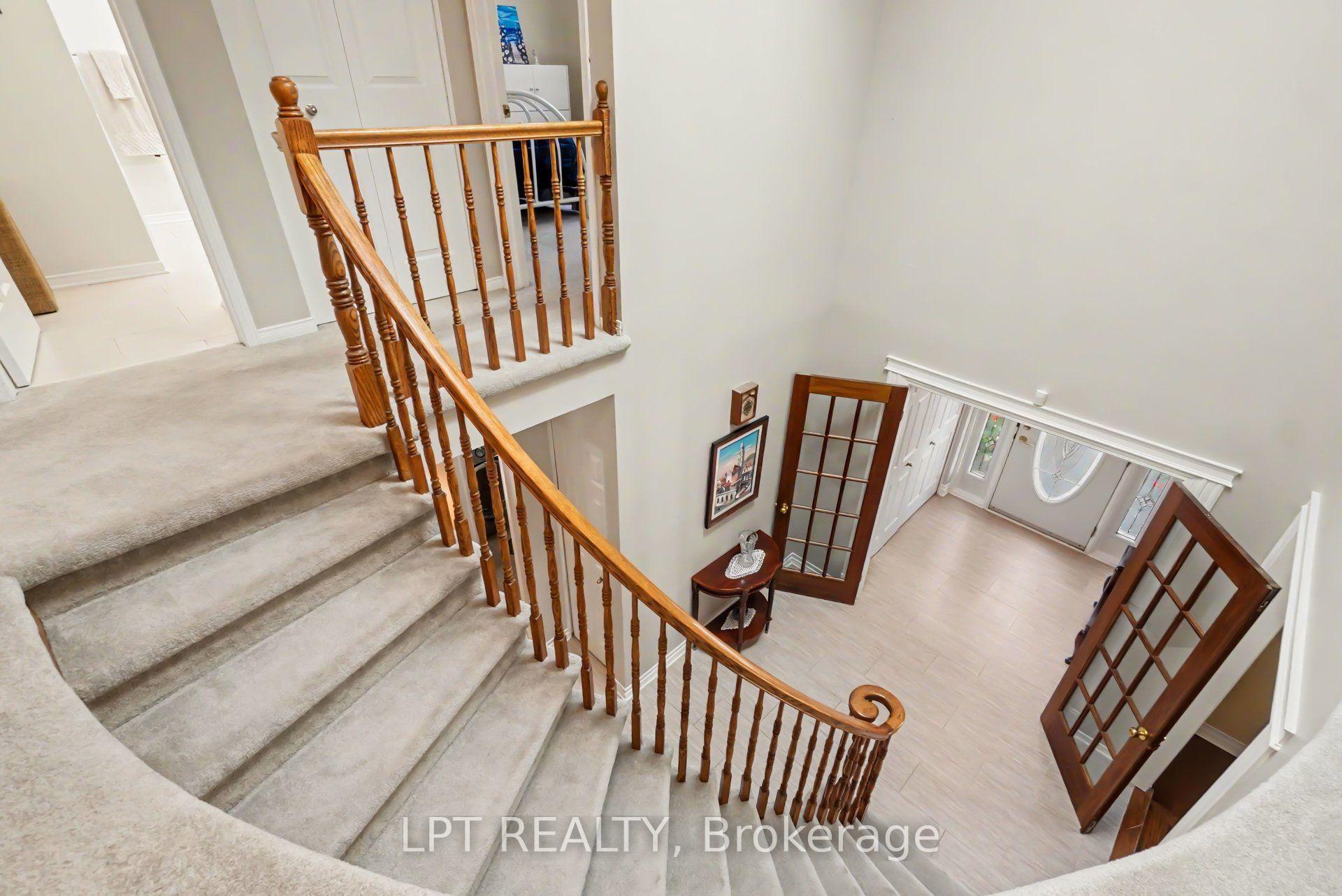 Photo 21 of 24 Belleview Drive, Ottawa, Kanata - Katimavik — HOMEH