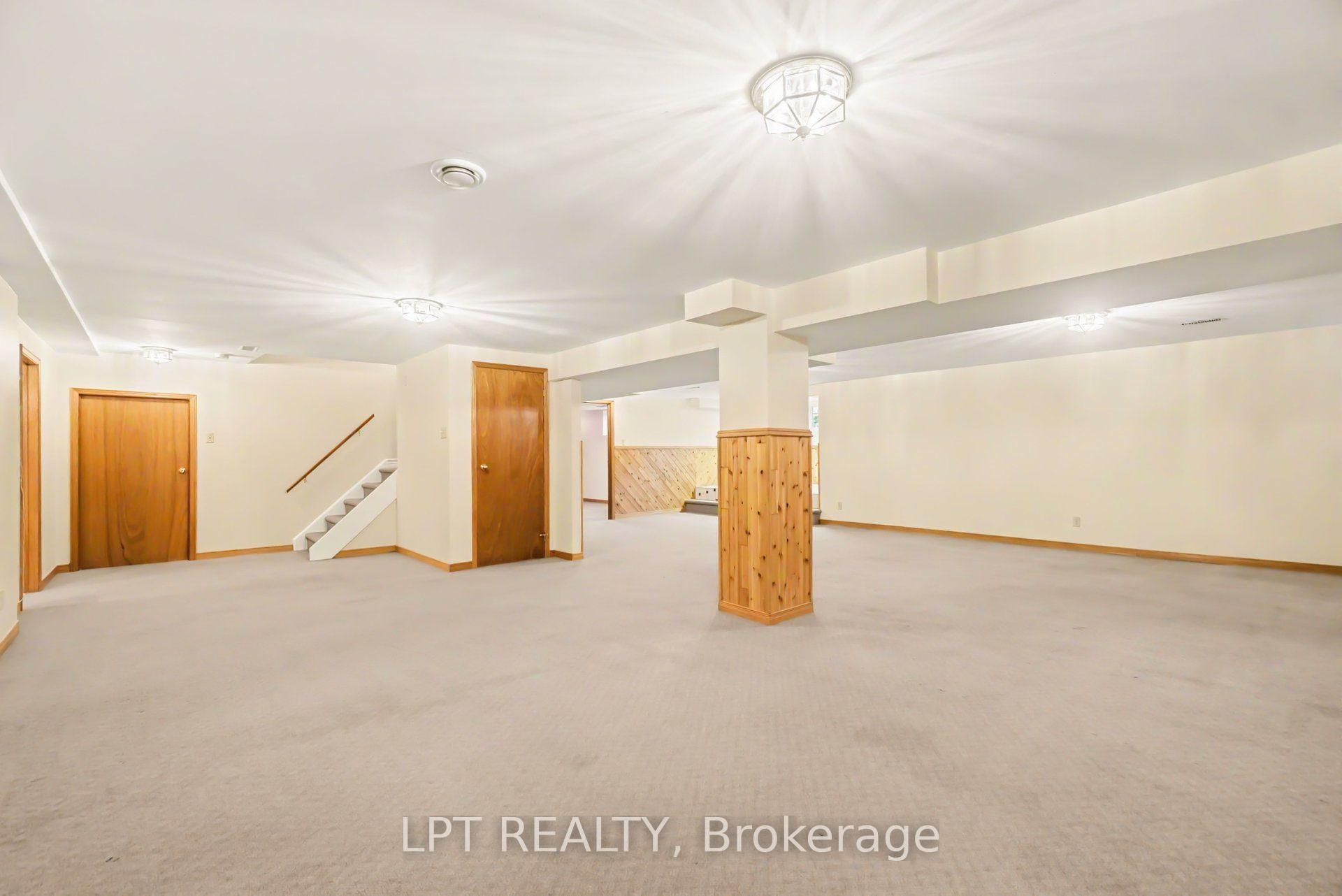 Photo 31 of 24 Belleview Drive, Ottawa, Kanata - Katimavik — HOMEH