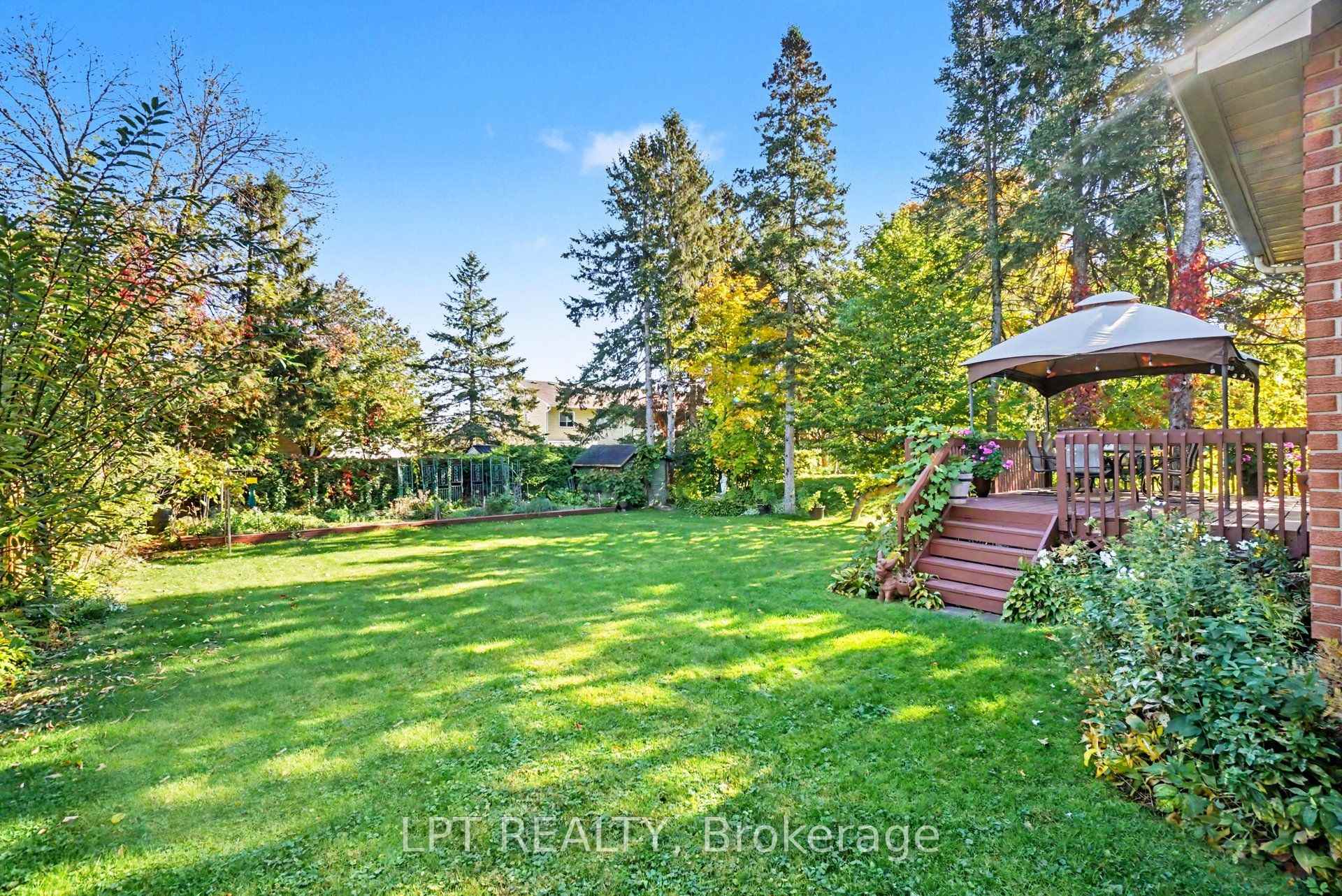 Photo 35 of 24 Belleview Drive, Ottawa, Kanata - Katimavik — HOMEH