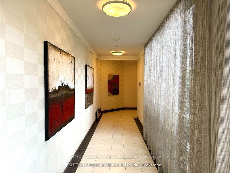 Photo 6 of Unit 1026, 2 Eva Road E, Etobicoke, Etobicoke West Mall — HOMEH