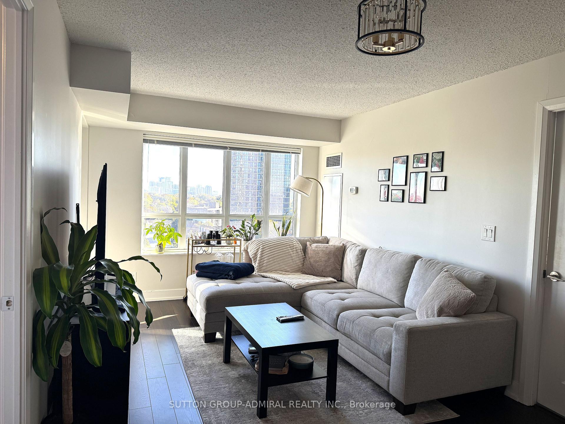 Photo 15 of Unit 1026, 2 Eva Road E, Etobicoke, Etobicoke West Mall — HOMEH