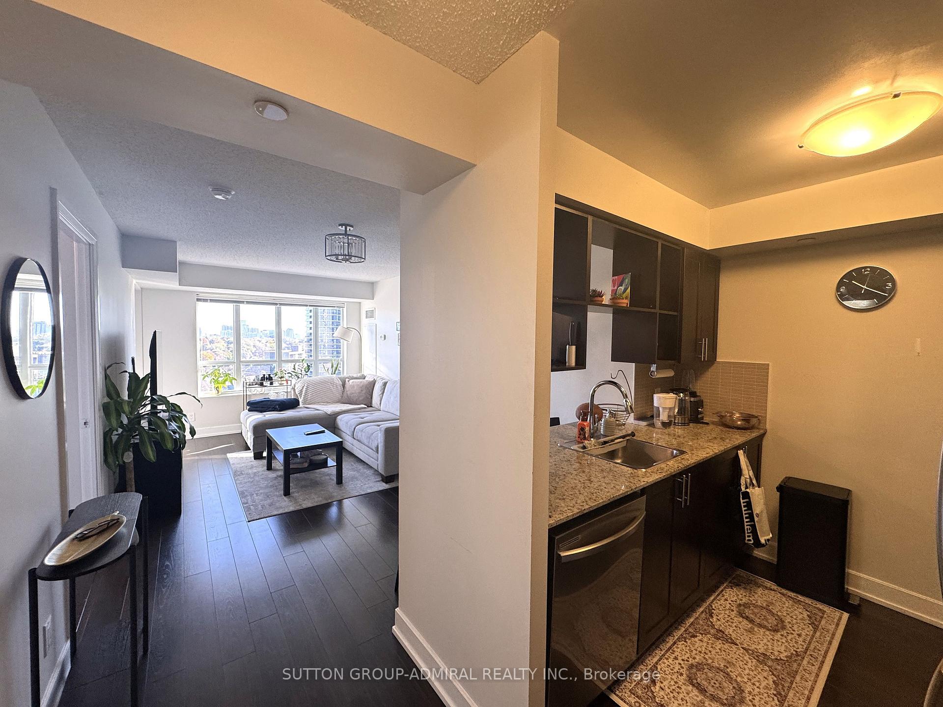 Photo 18 of Unit 1026, 2 Eva Road E, Etobicoke, Etobicoke West Mall — HOMEH