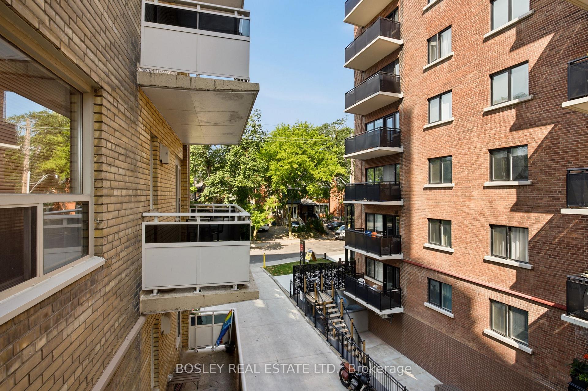 Photo 16 of Unit 805, 85 Lawton Boulevard, Toronto, Yonge-St. Clair — HOMEH
