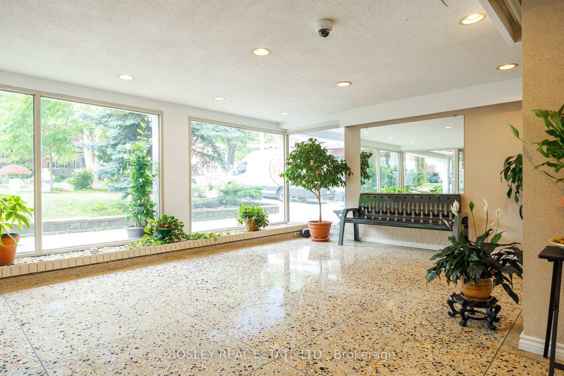 Photo 20 of Unit 805, 85 Lawton Boulevard, Toronto, Yonge-St. Clair — HOMEH