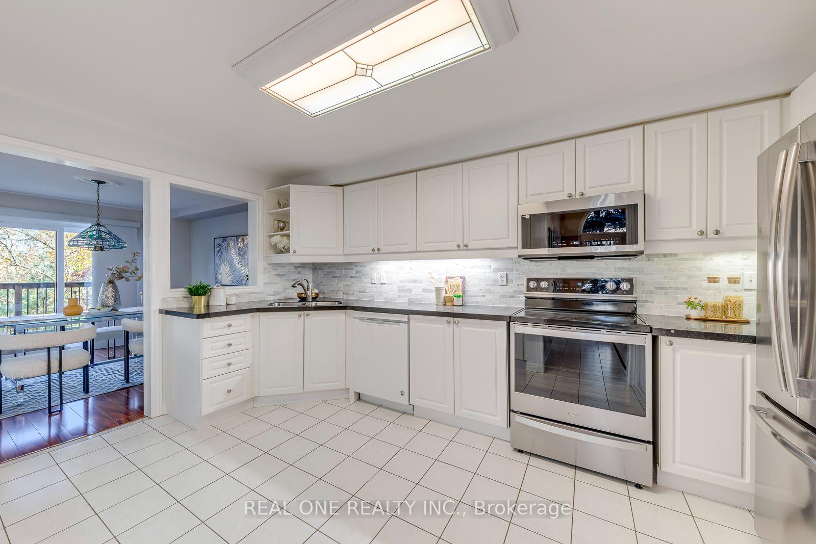 Photo 15 of Unit 68, 2250 Rockingham Drive, Oakville, Joshua Creek — HOMEH
