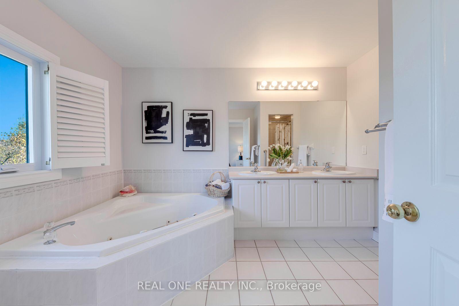 Photo 26 of Unit 68, 2250 Rockingham Drive, Oakville, Joshua Creek — HOMEH