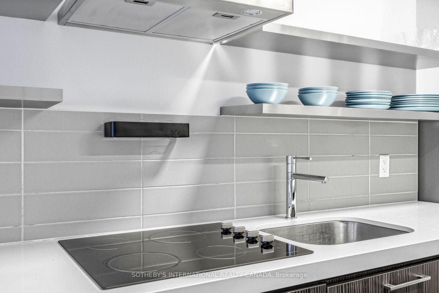 Photo 14 of Unit 401, 560 King St. Street W, Toronto, Waterfront Communities — HOMEH