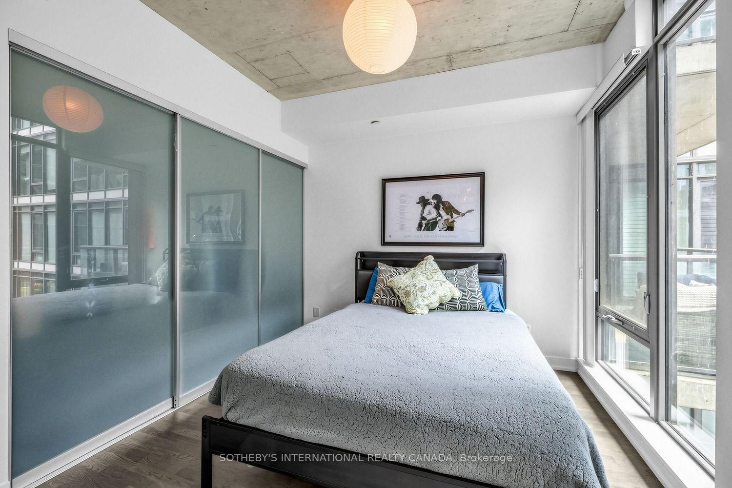 Photo 15 of Unit 401, 560 King St. Street W, Toronto, Waterfront Communities — HOMEH