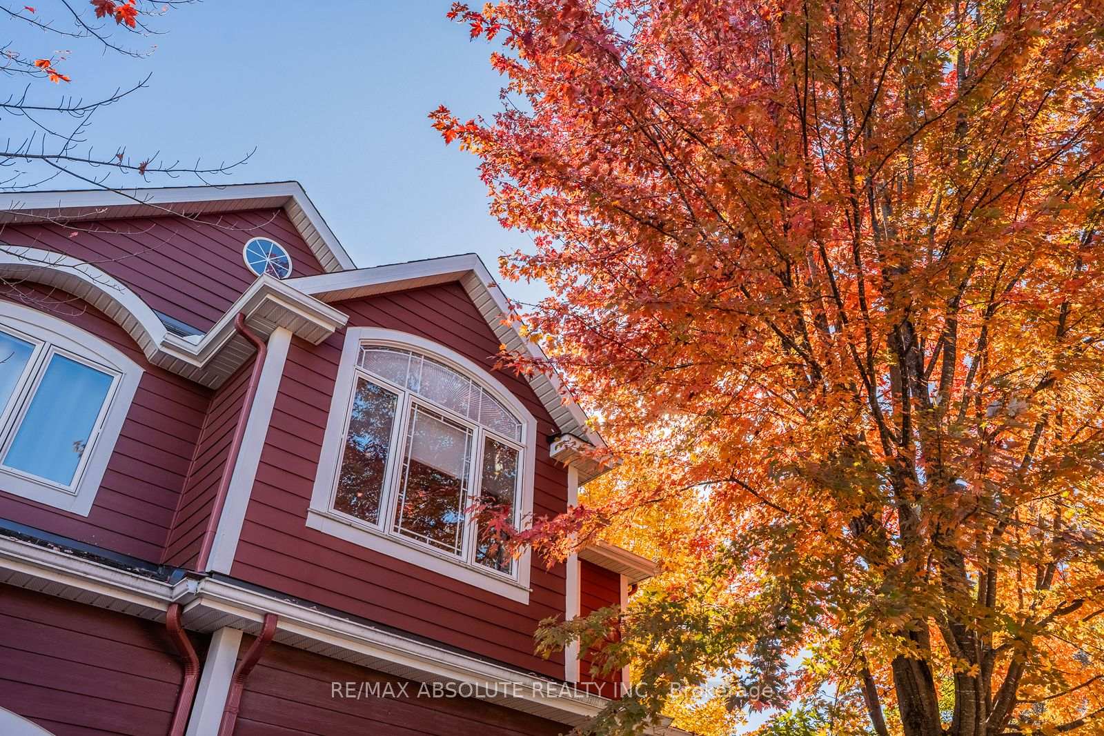 Photo 4 of 103 Evelyn Powers Private, Ottawa, Stittsville (South) — HOMEH