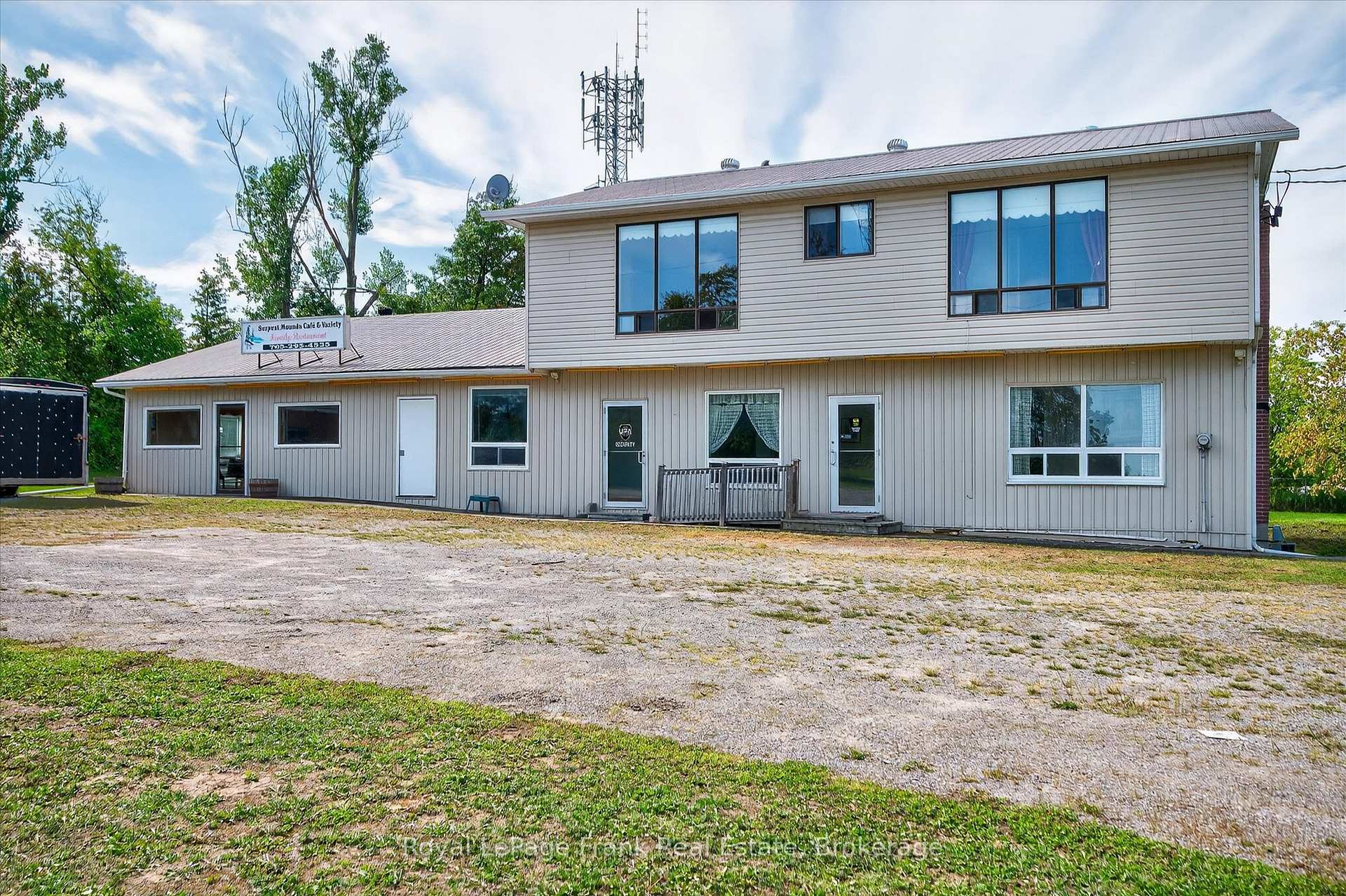 Photo 3 of 680 Serpent Mounds Road, Otonabee-South Monaghan — HOMEH