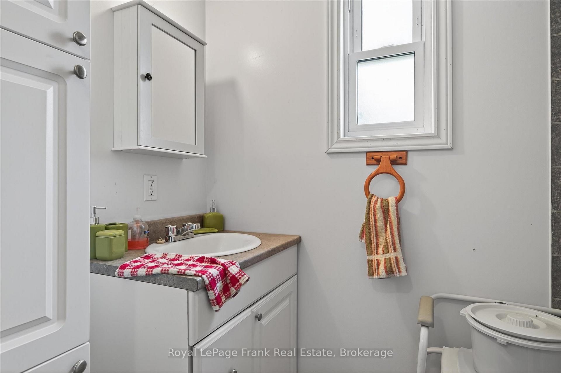 Photo 25 of 680 Serpent Mounds Road, Otonabee-South Monaghan — HOMEH