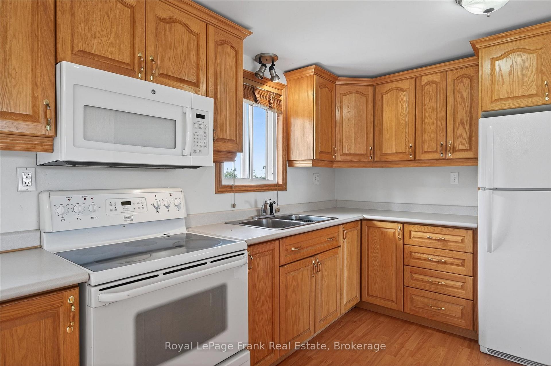Photo 32 of 680 Serpent Mounds Road, Otonabee-South Monaghan — HOMEH