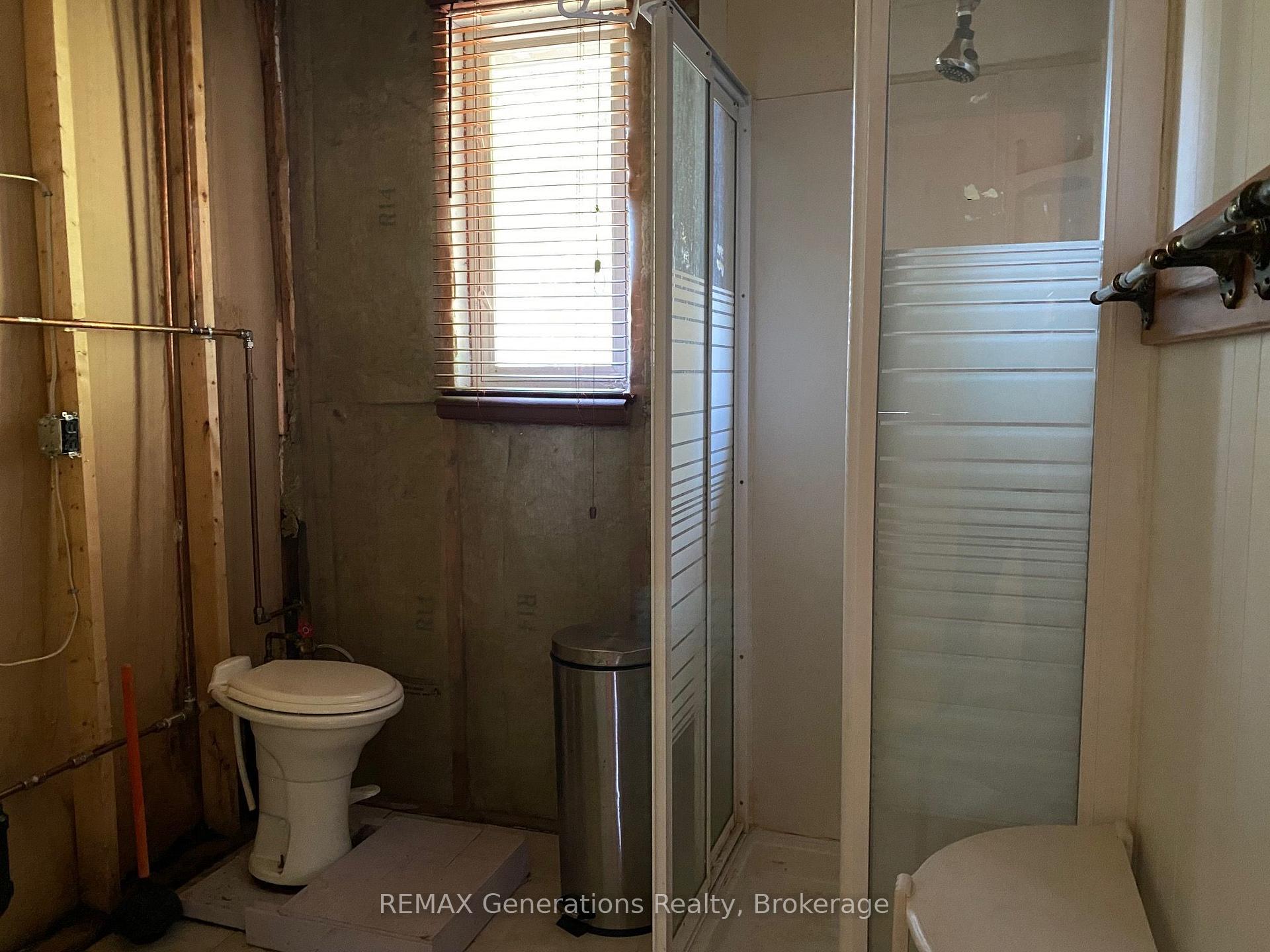 Photo 17 of 64 Sunrise Lane, Schreiber — HOMEH