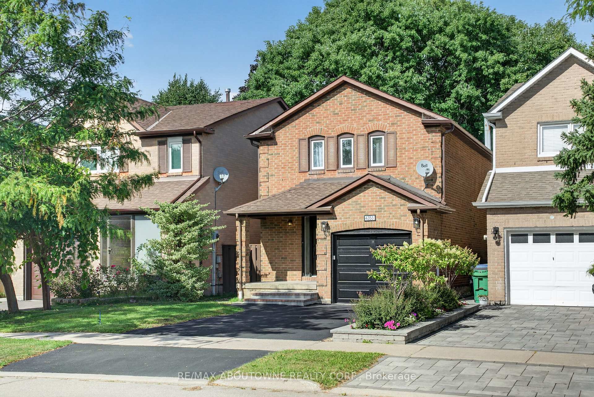 Photo of 4353 Sawmill Valley Drive