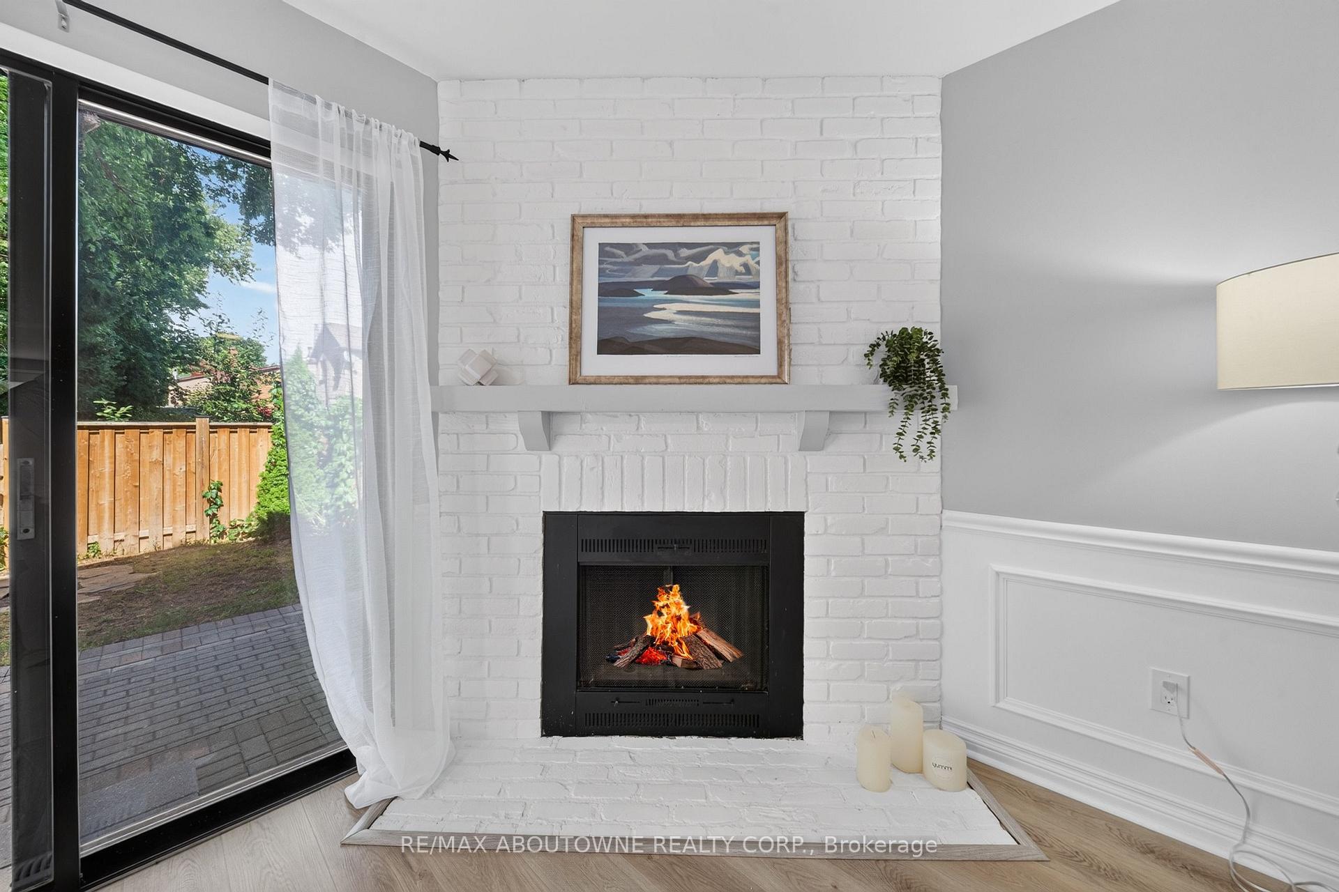Photo 14 of 4353 Sawmill Valley Drive, Mississauga, Erin Mills — HOMEH