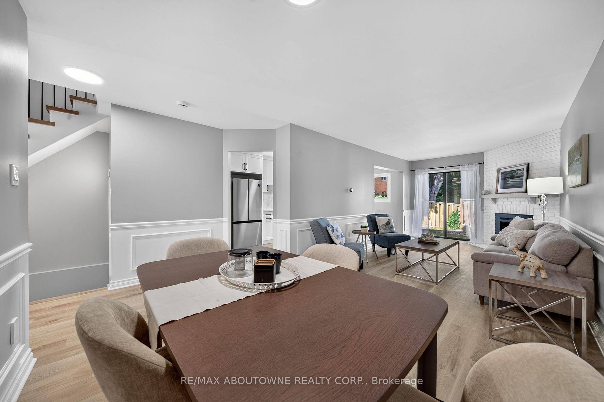 Photo 16 of 4353 Sawmill Valley Drive, Mississauga, Erin Mills — HOMEH