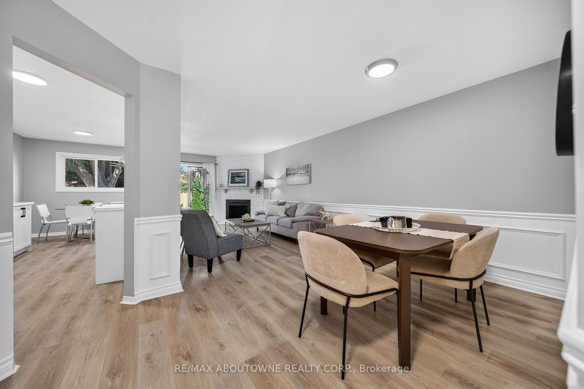 Photo 17 of 4353 Sawmill Valley Drive, Mississauga, Erin Mills — HOMEH