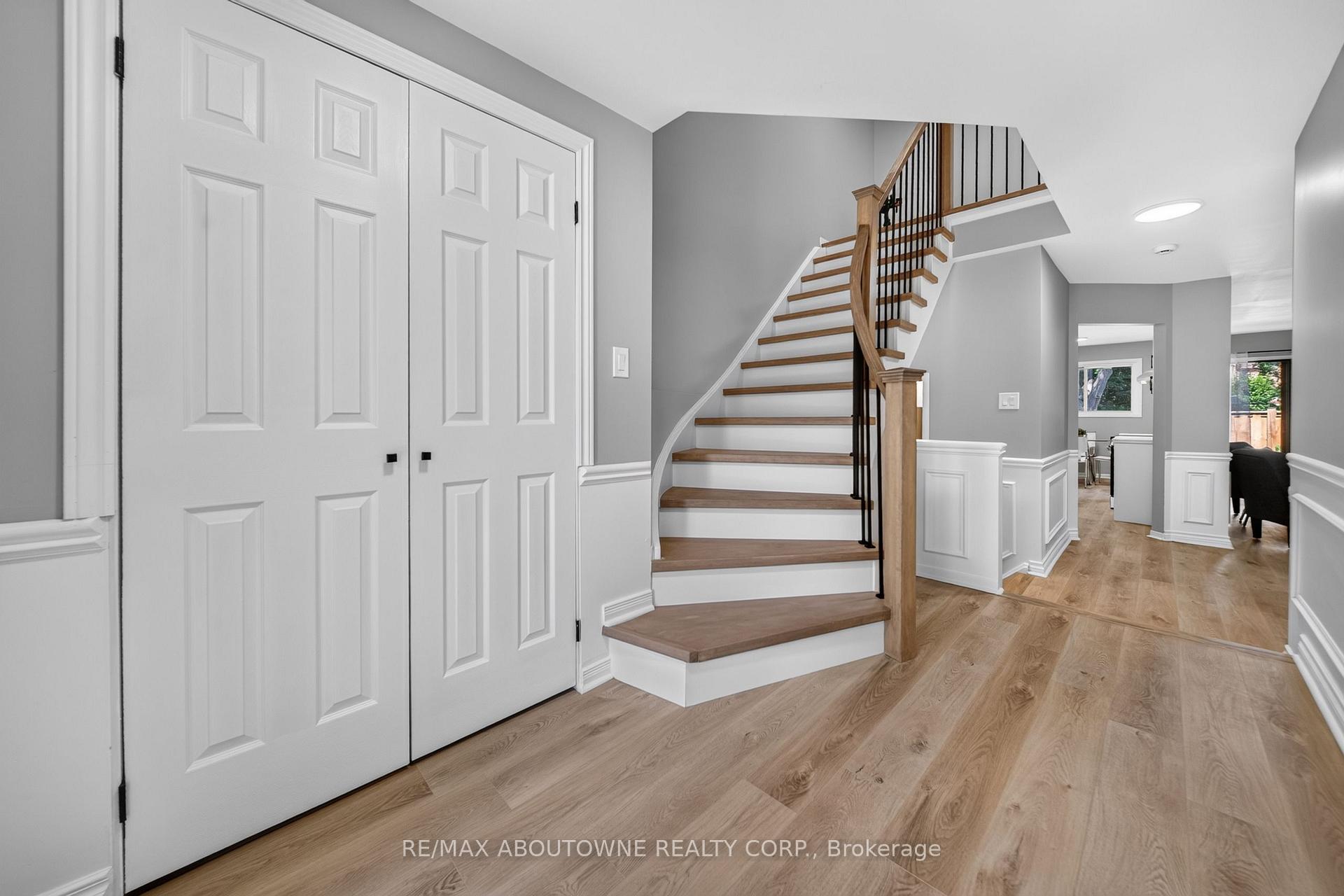 Photo 27 of 4353 Sawmill Valley Drive, Mississauga, Erin Mills — HOMEH