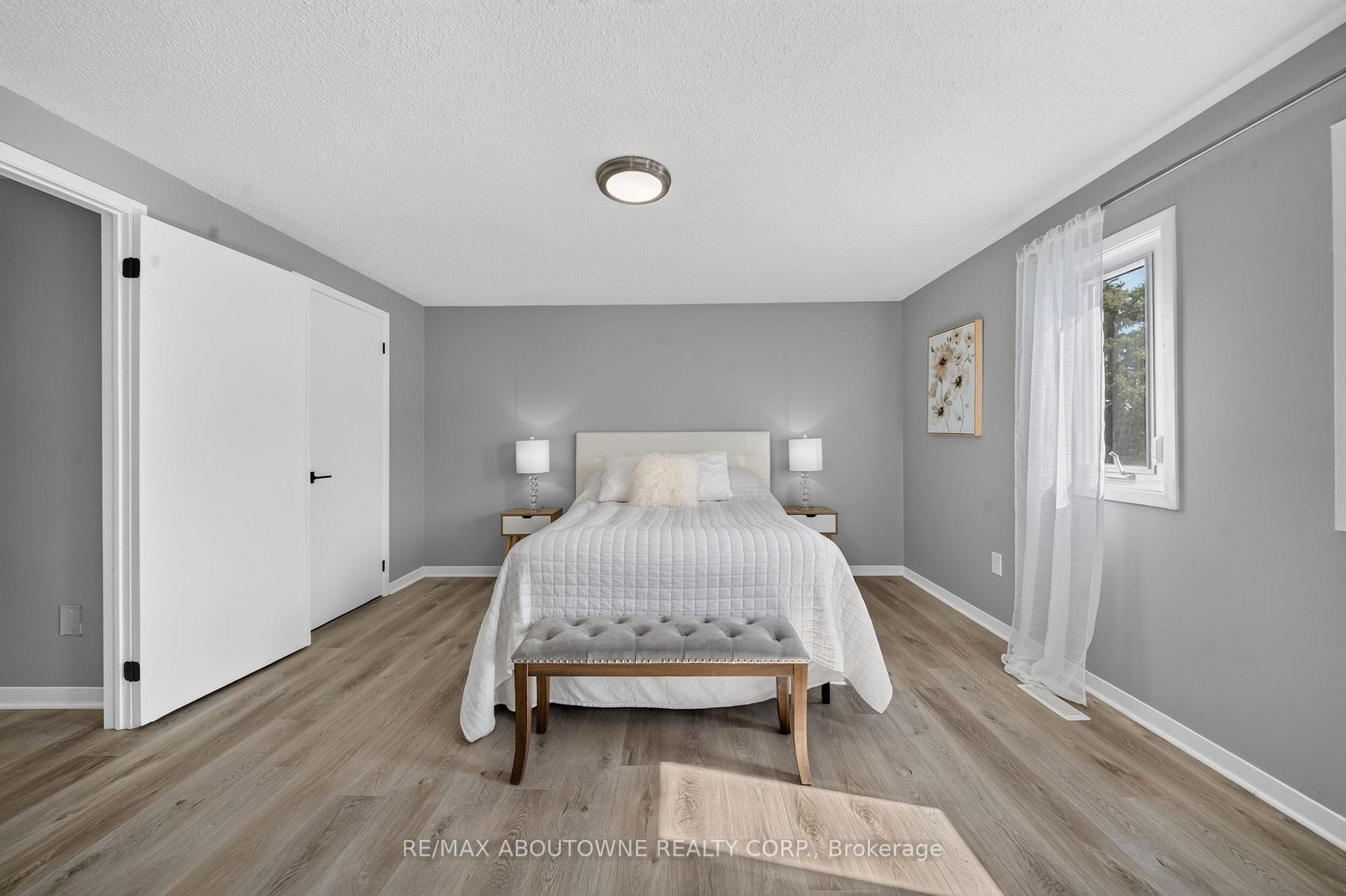 Photo 30 of 4353 Sawmill Valley Drive, Mississauga, Erin Mills — HOMEH
