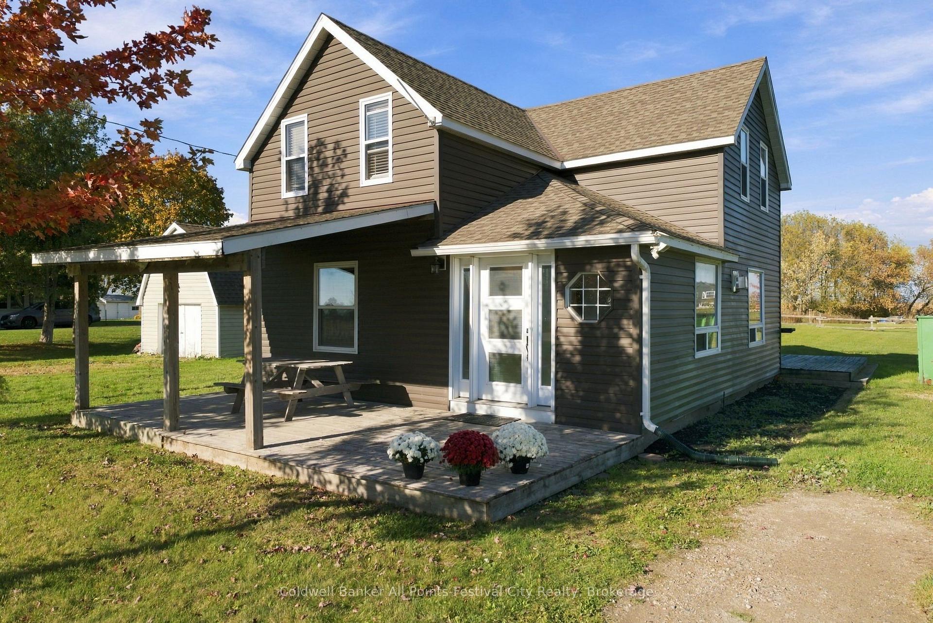 Photo 3 of 10 Amberley Road, Huron-Kinloss — HOMEH