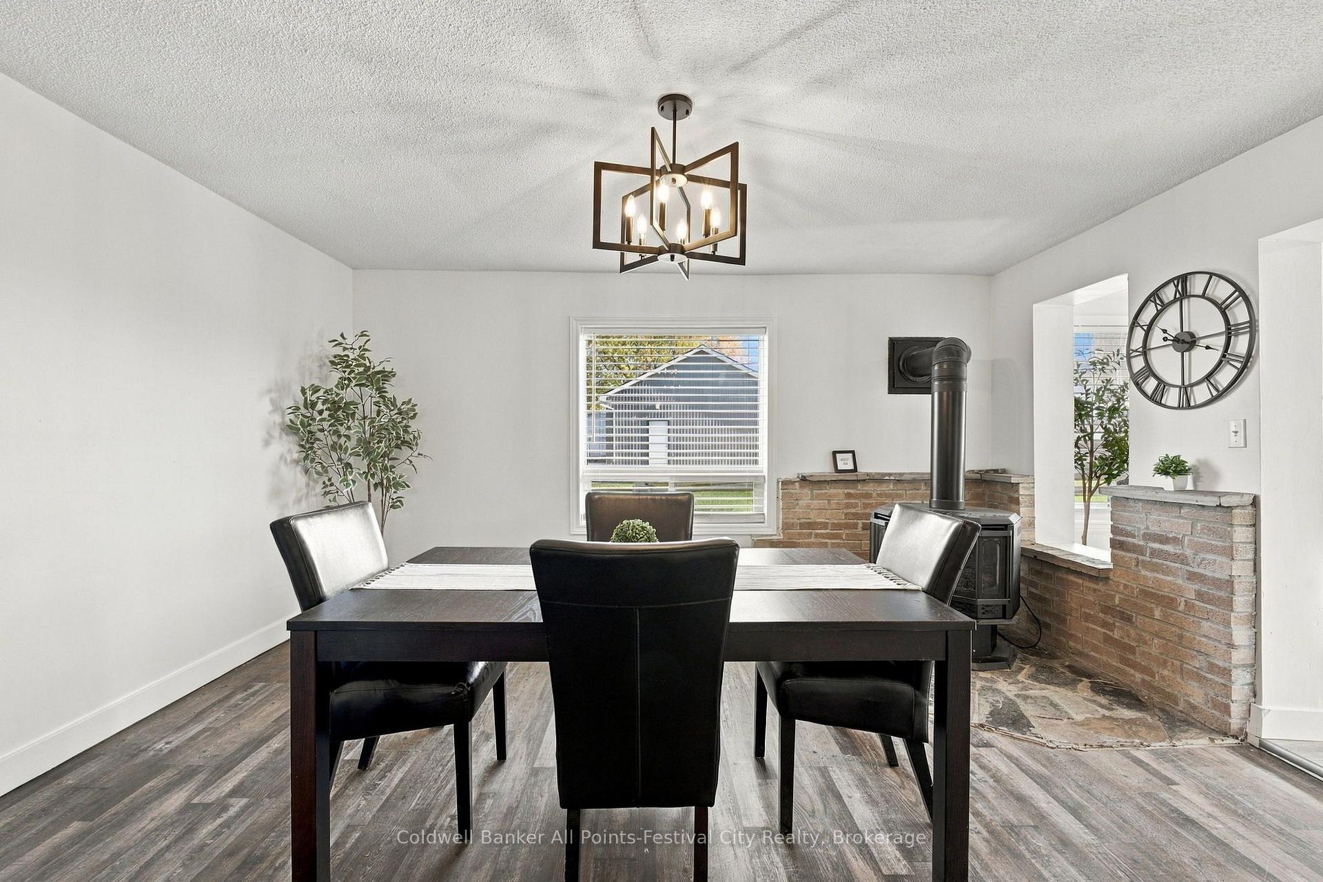Photo 13 of 10 Amberley Road, Huron-Kinloss — HOMEH