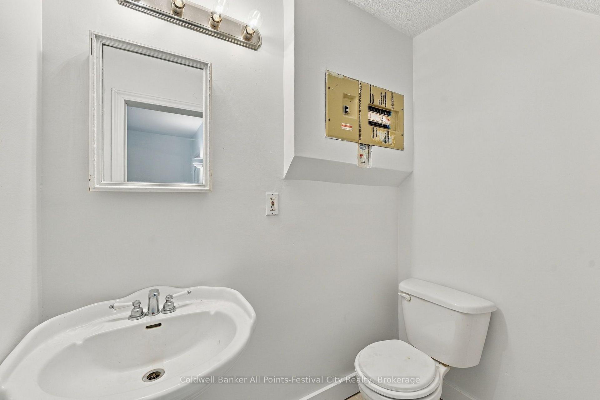 Photo 16 of 10 Amberley Road, Huron-Kinloss — HOMEH