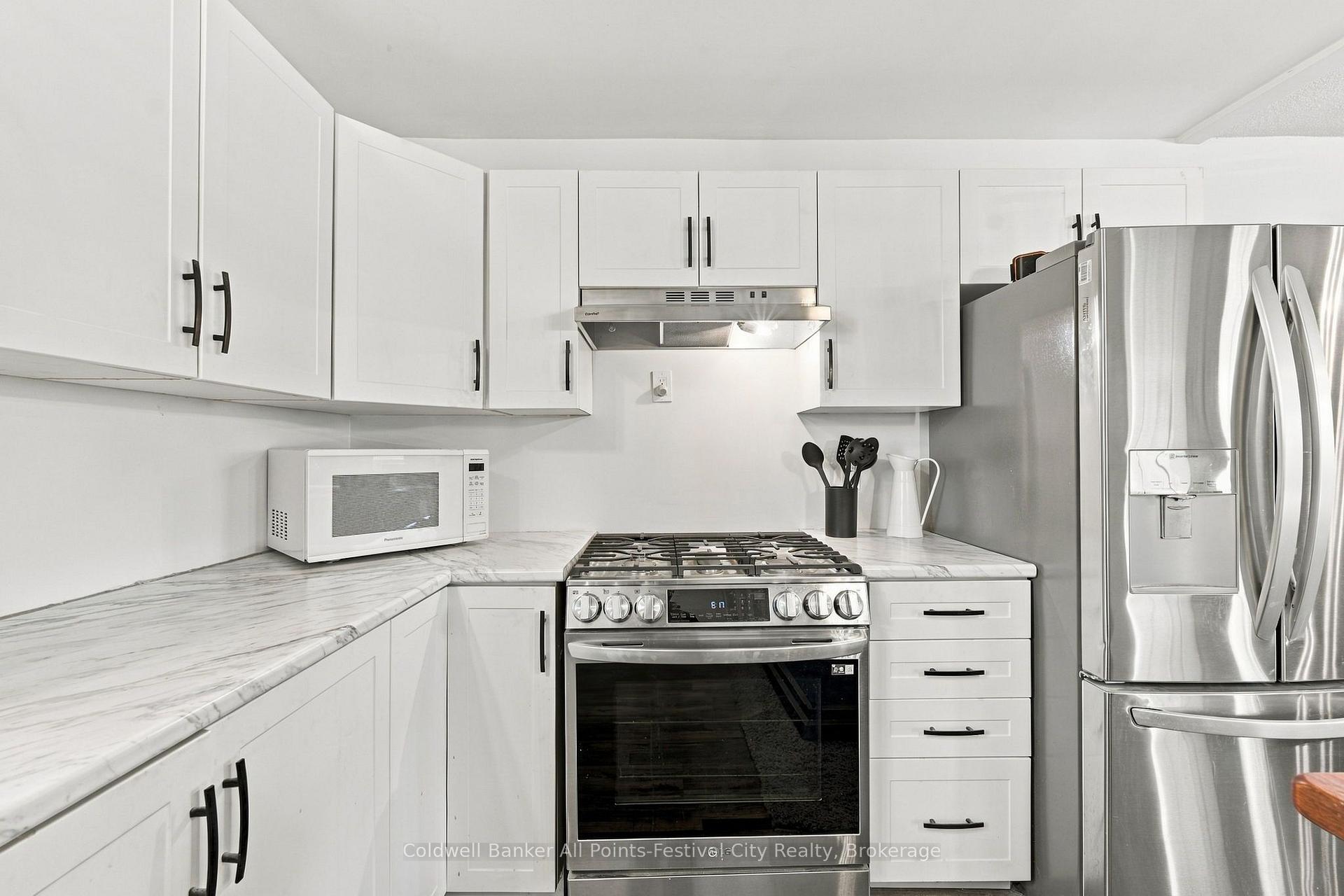 Photo 21 of 10 Amberley Road, Huron-Kinloss — HOMEH