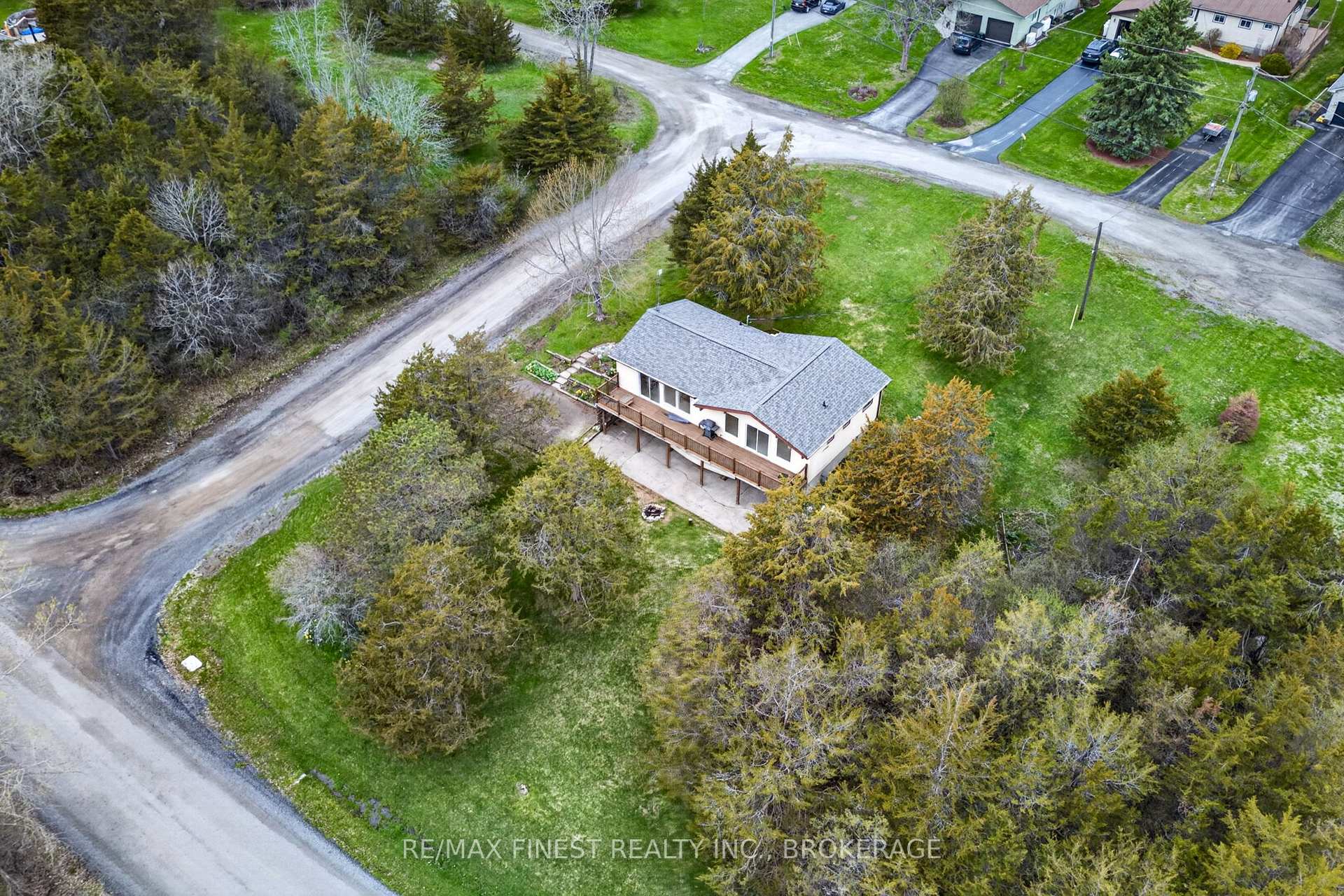 Photo of 8 Sunrise Court