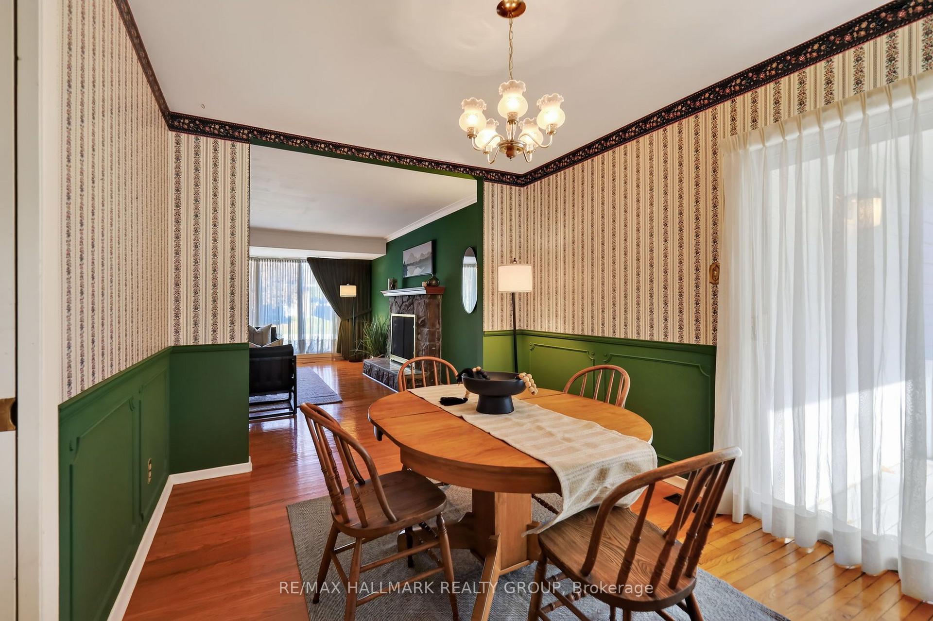 Photo 10 of 44 Singal Street, Ottawa, Kanata - Glencairn/Hazeldean — HOMEH