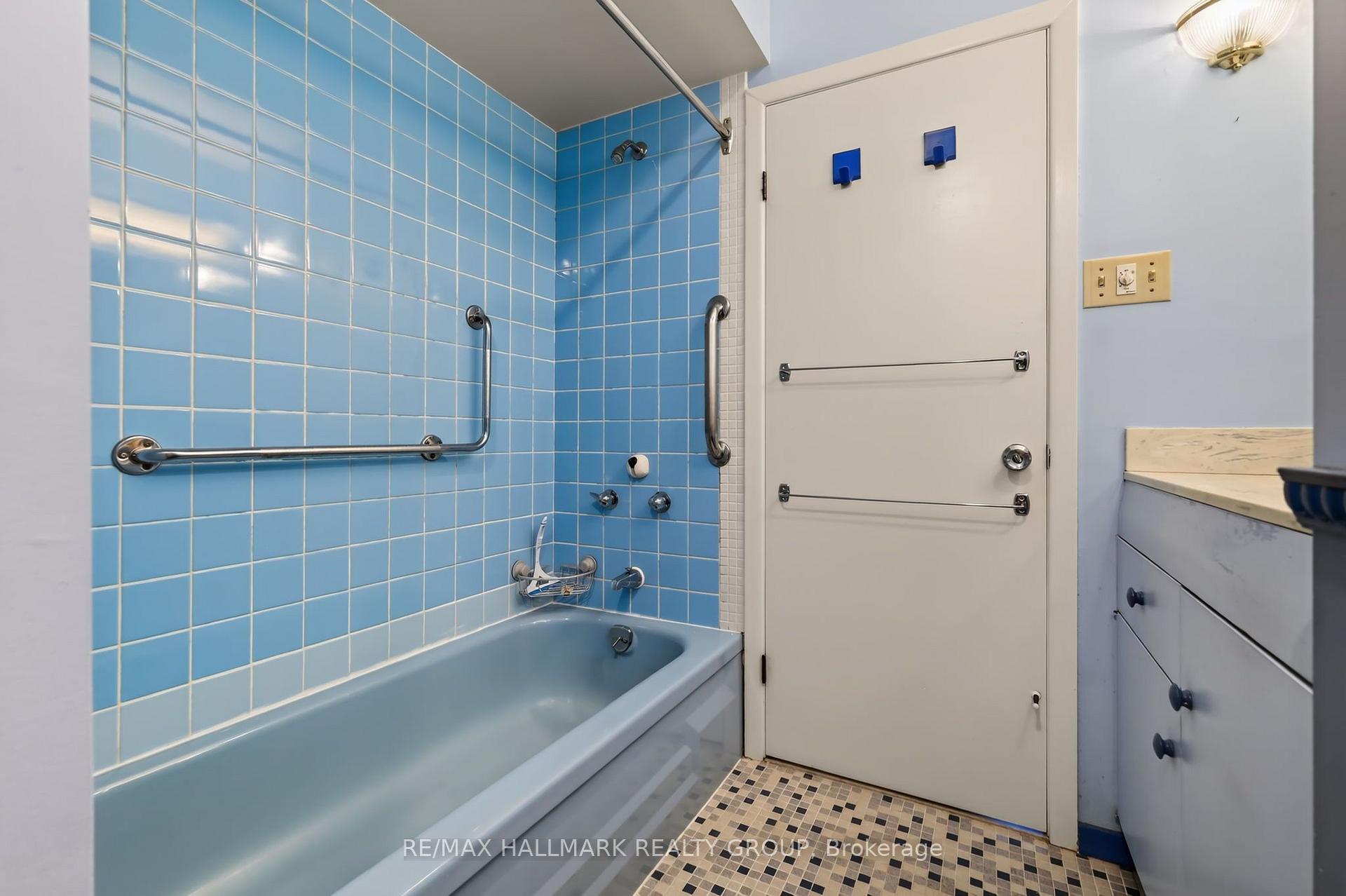 Photo 26 of 44 Singal Street, Ottawa, Kanata - Glencairn/Hazeldean — HOMEH