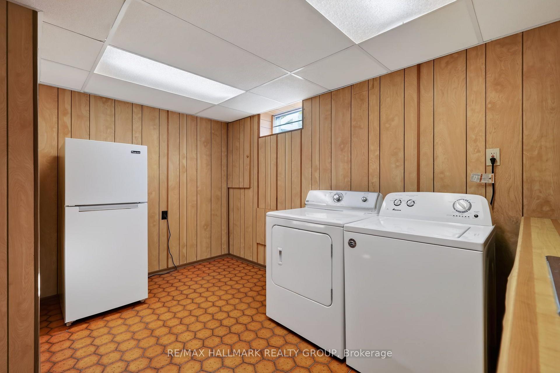 Photo 35 of 44 Singal Street, Ottawa, Kanata - Glencairn/Hazeldean — HOMEH