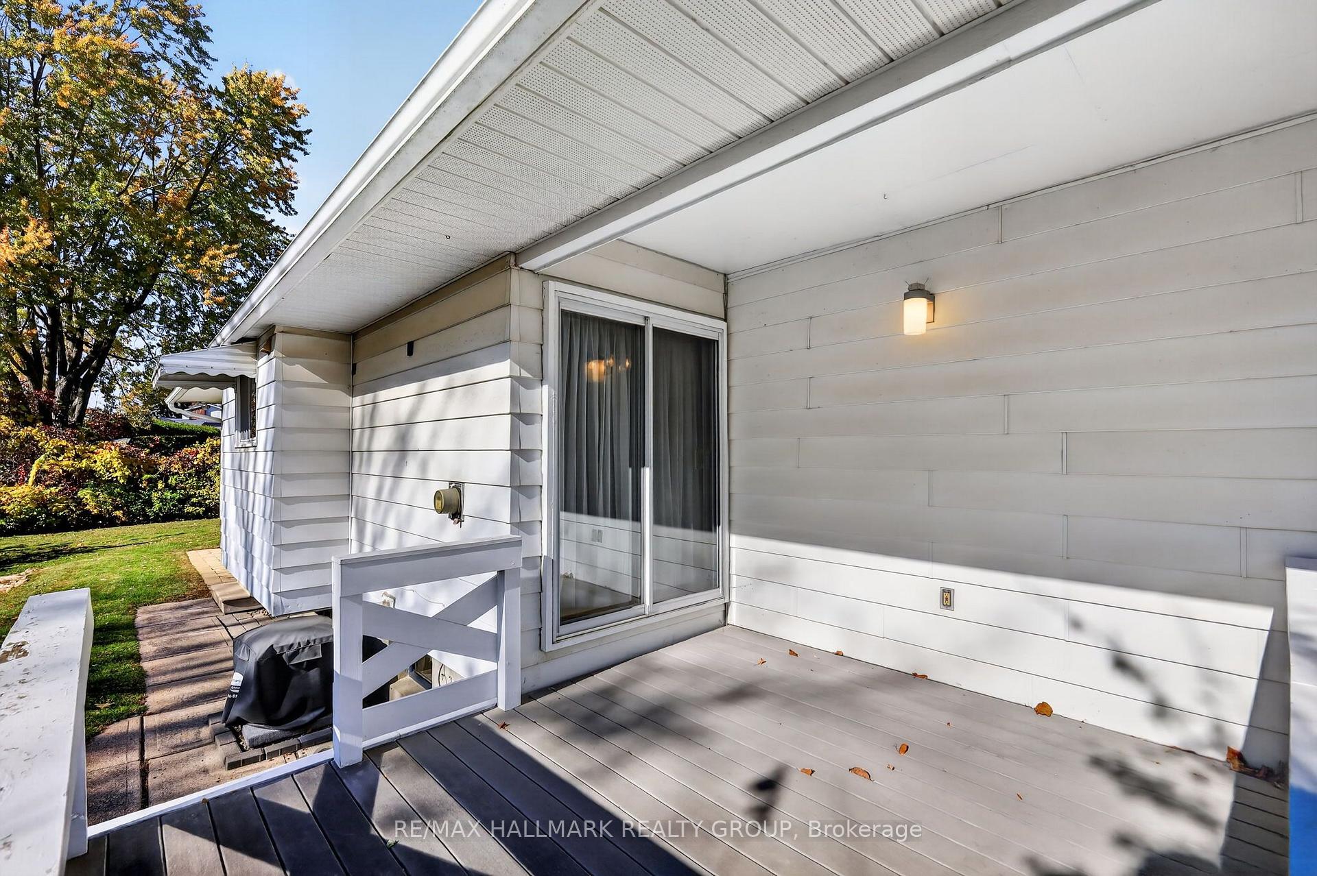 Photo 45 of 44 Singal Street, Ottawa, Kanata - Glencairn/Hazeldean — HOMEH