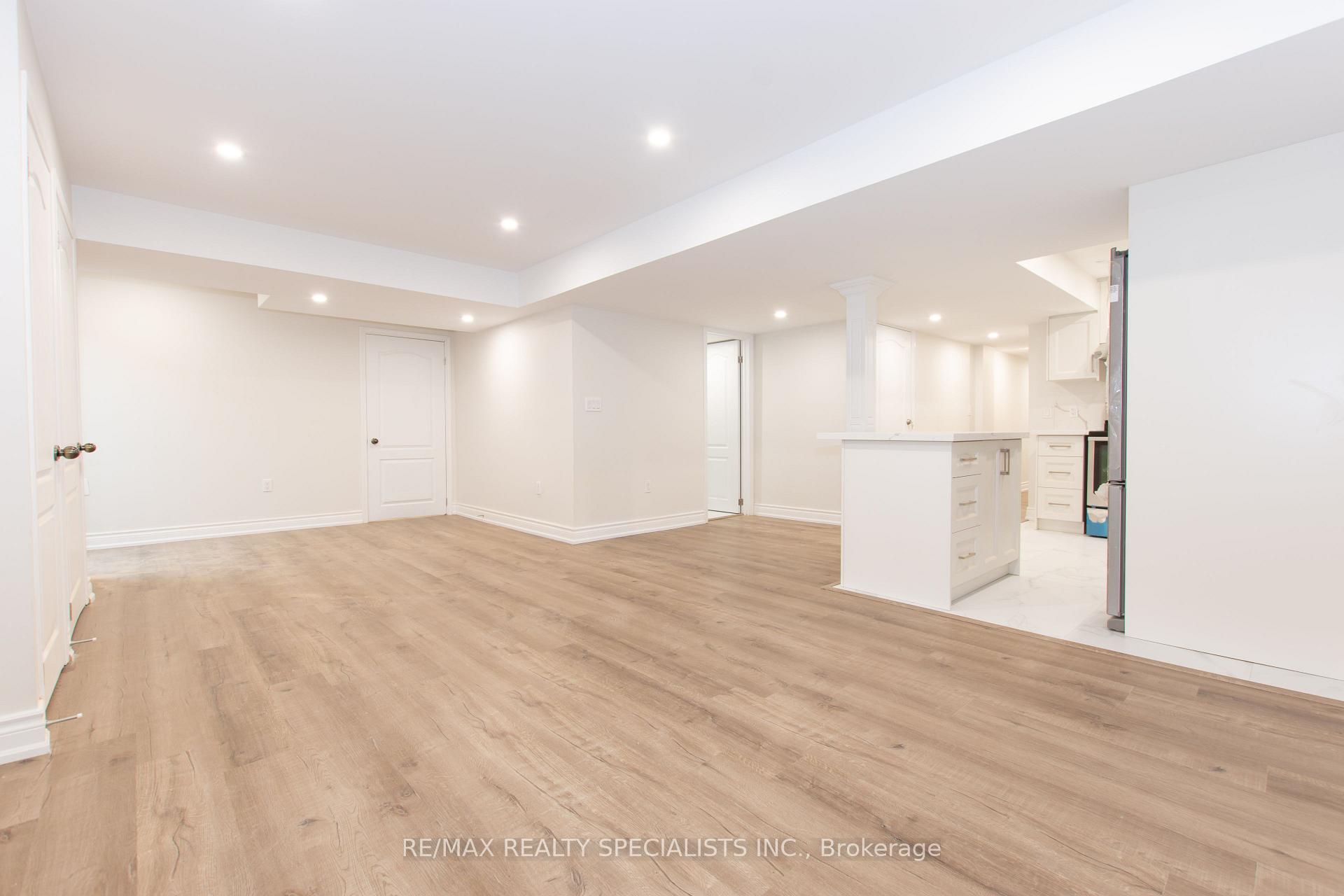 Photo 7 of Unit Bsmt, 1563 Doran Crescent, Milton, Ford — HOMEH