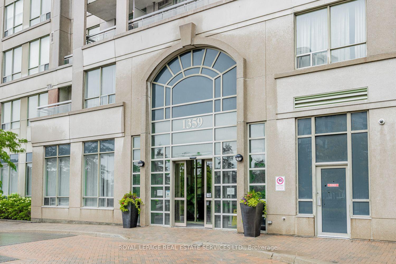 Photo 4 of Unit 1704, 1359 Rathburn Road E, Mississauga, Rathwood — HOMEH