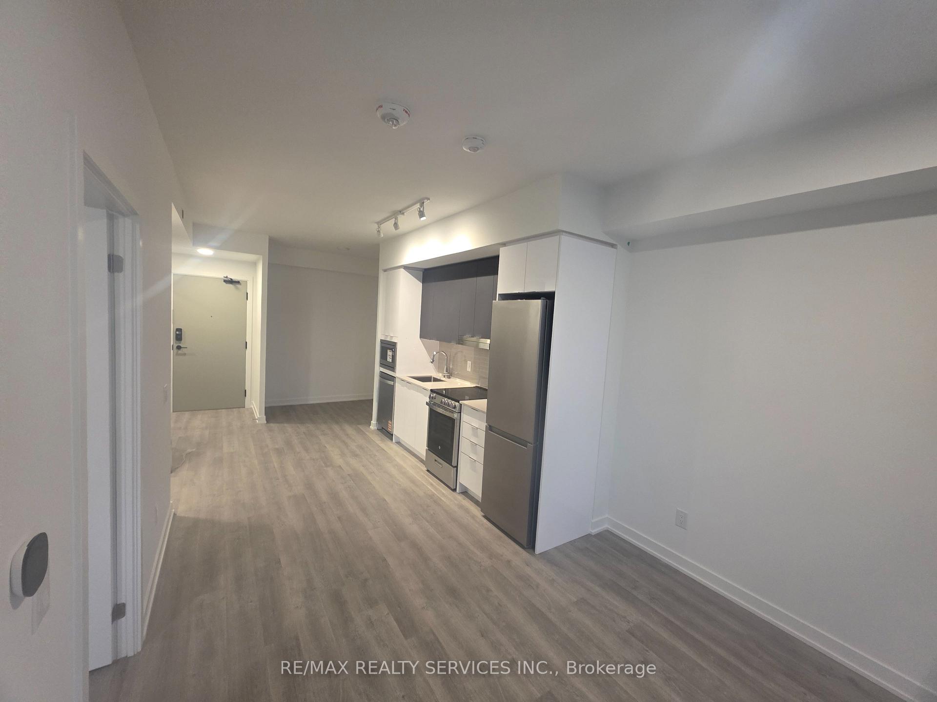 Photo 10 of Unit 1504, 5105 Hurontario Street, Mississauga, Hurontario — HOMEH
