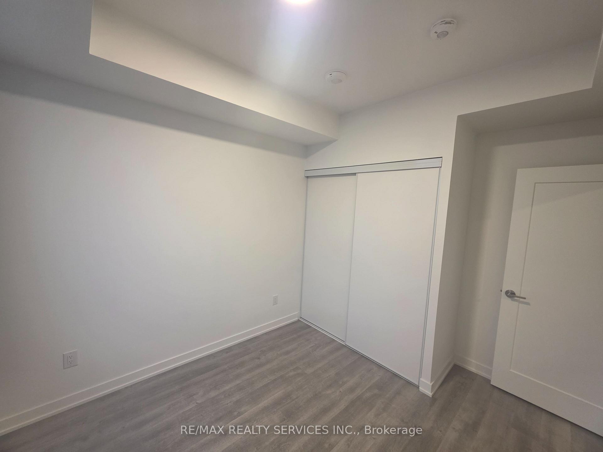 Photo 14 of Unit 1504, 5105 Hurontario Street, Mississauga, Hurontario — HOMEH