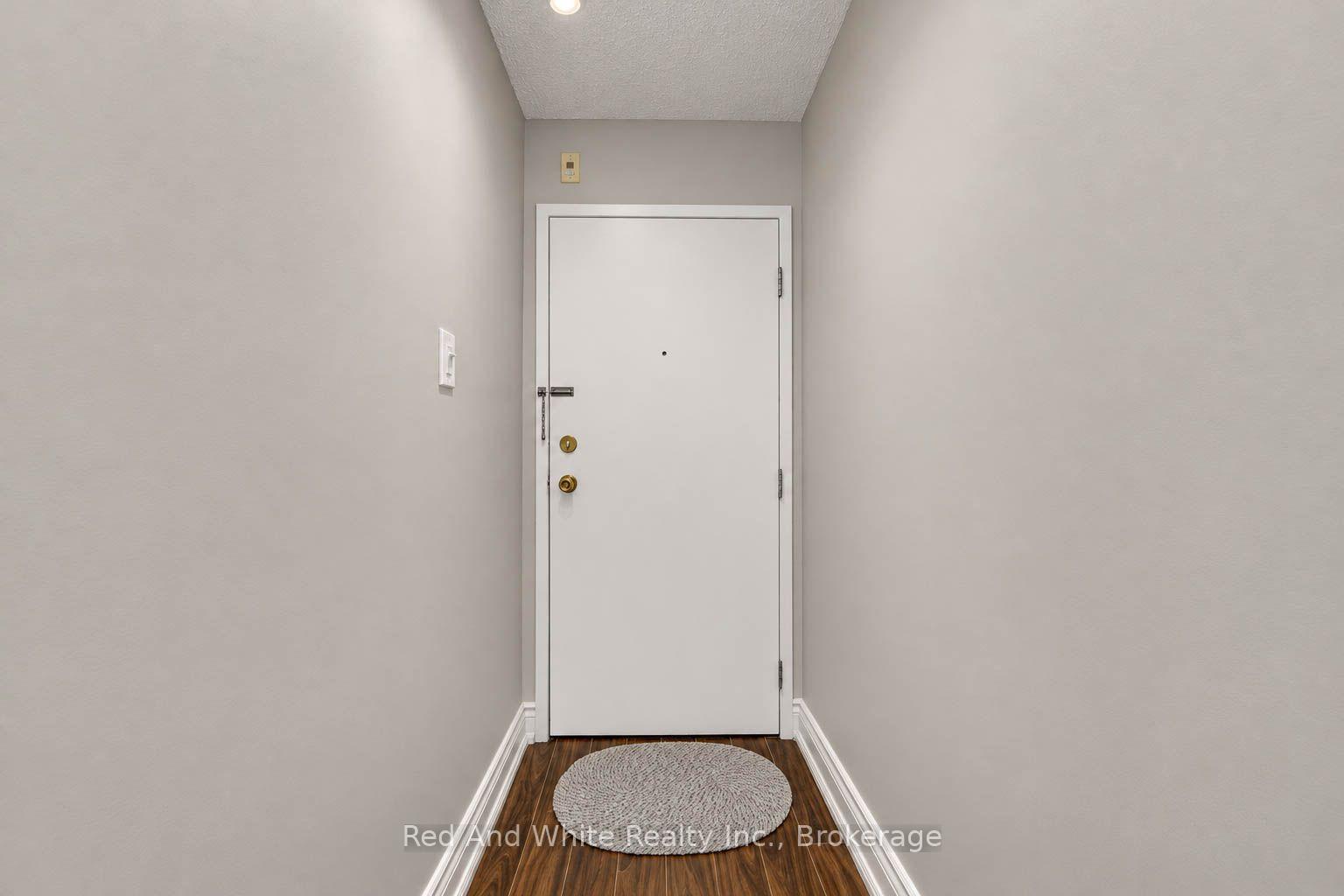 Photo 3 of Unit 1101, 375 King Street N, Waterloo, Lakeshore Village — HOMEH