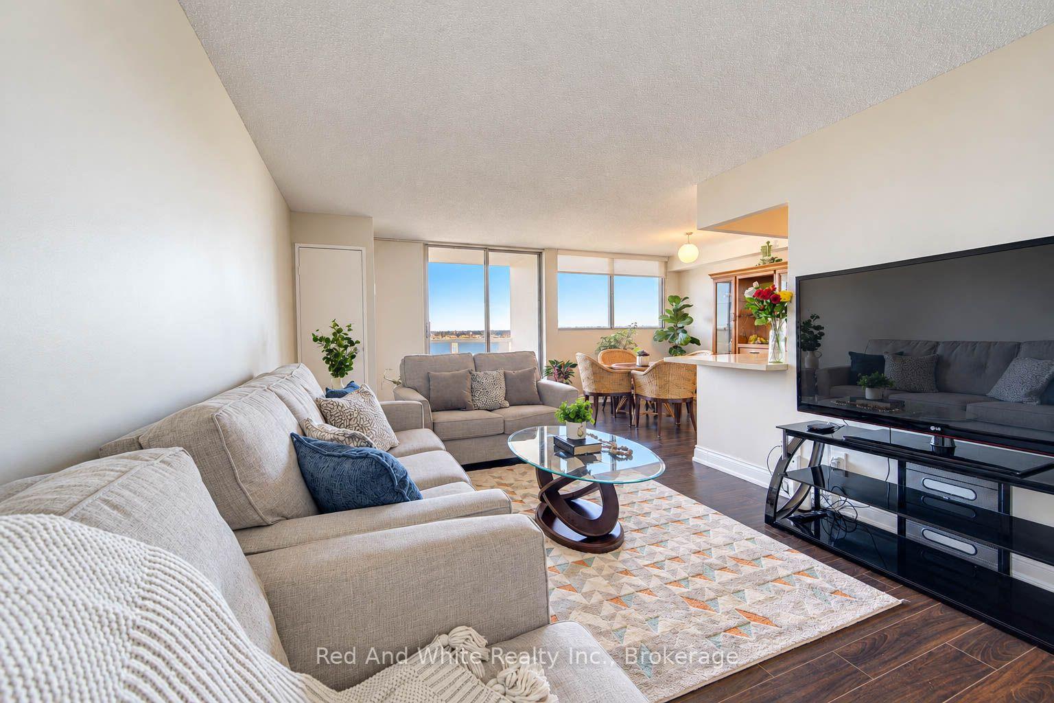 Photo 5 of Unit 1101, 375 King Street N, Waterloo, Lakeshore Village — HOMEH