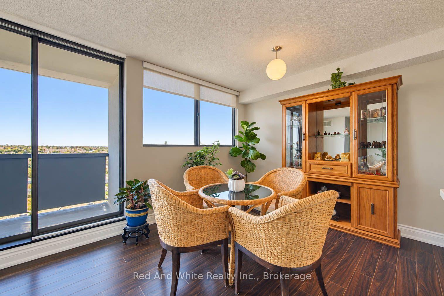 Photo 7 of Unit 1101, 375 King Street N, Waterloo, Lakeshore Village — HOMEH