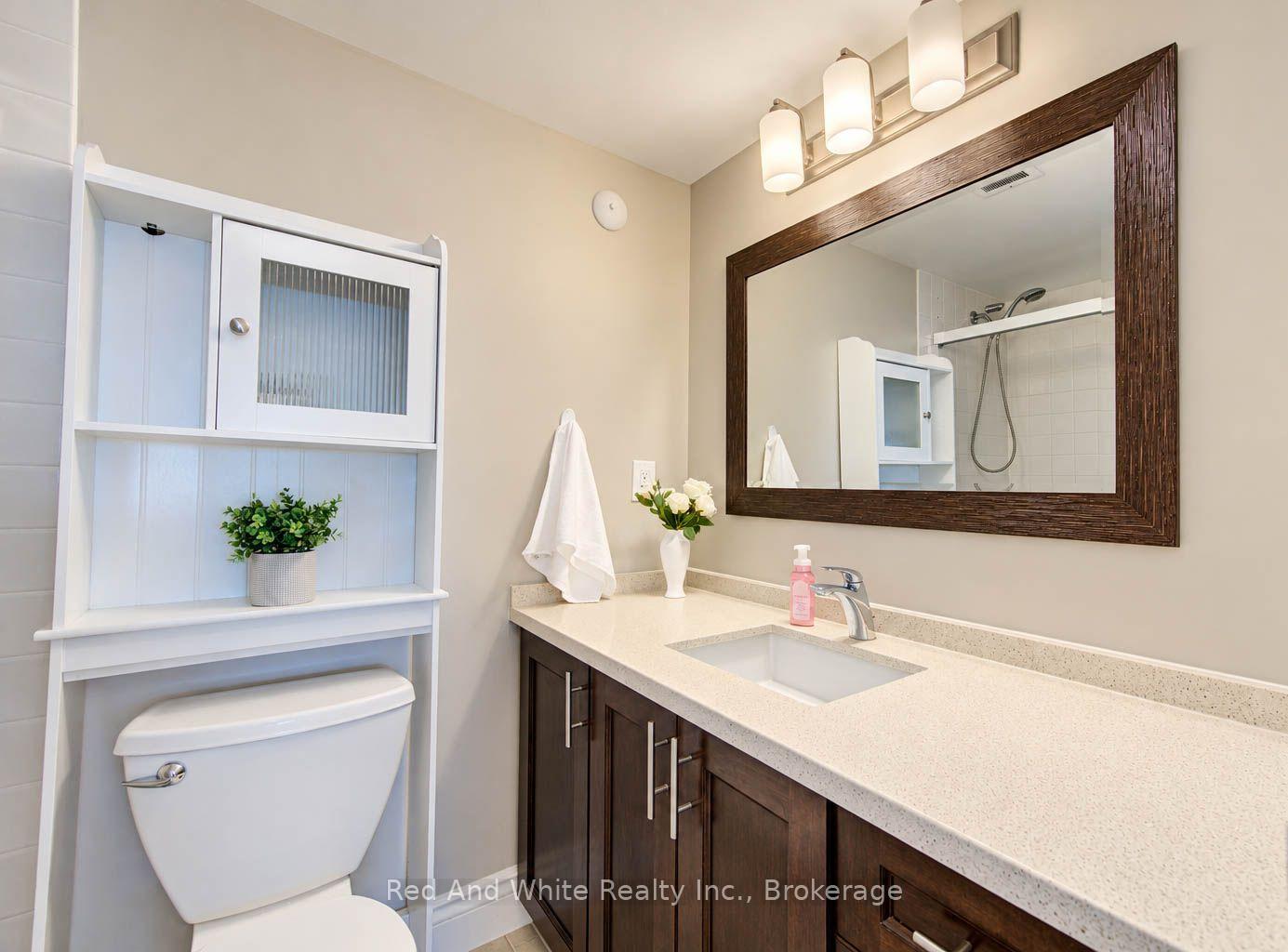 Photo 13 of Unit 1101, 375 King Street N, Waterloo, Lakeshore Village — HOMEH