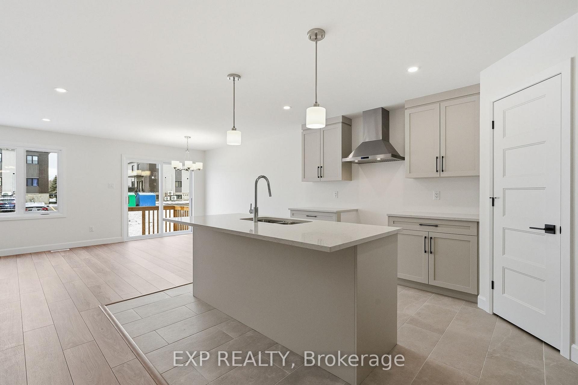 Photo 4 of 138 Elizabeth Street, North Dundas, Chesterville — HOMEH
