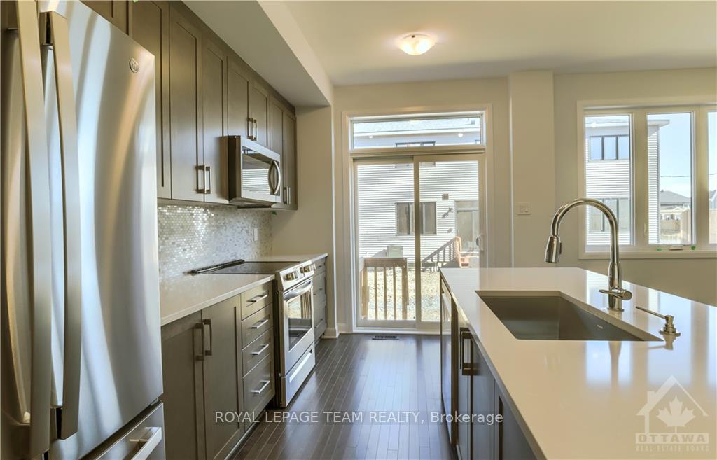 Photo 8 of 168 Chakra Street, Ottawa, Barrhaven - Heritage Park — HOMEH