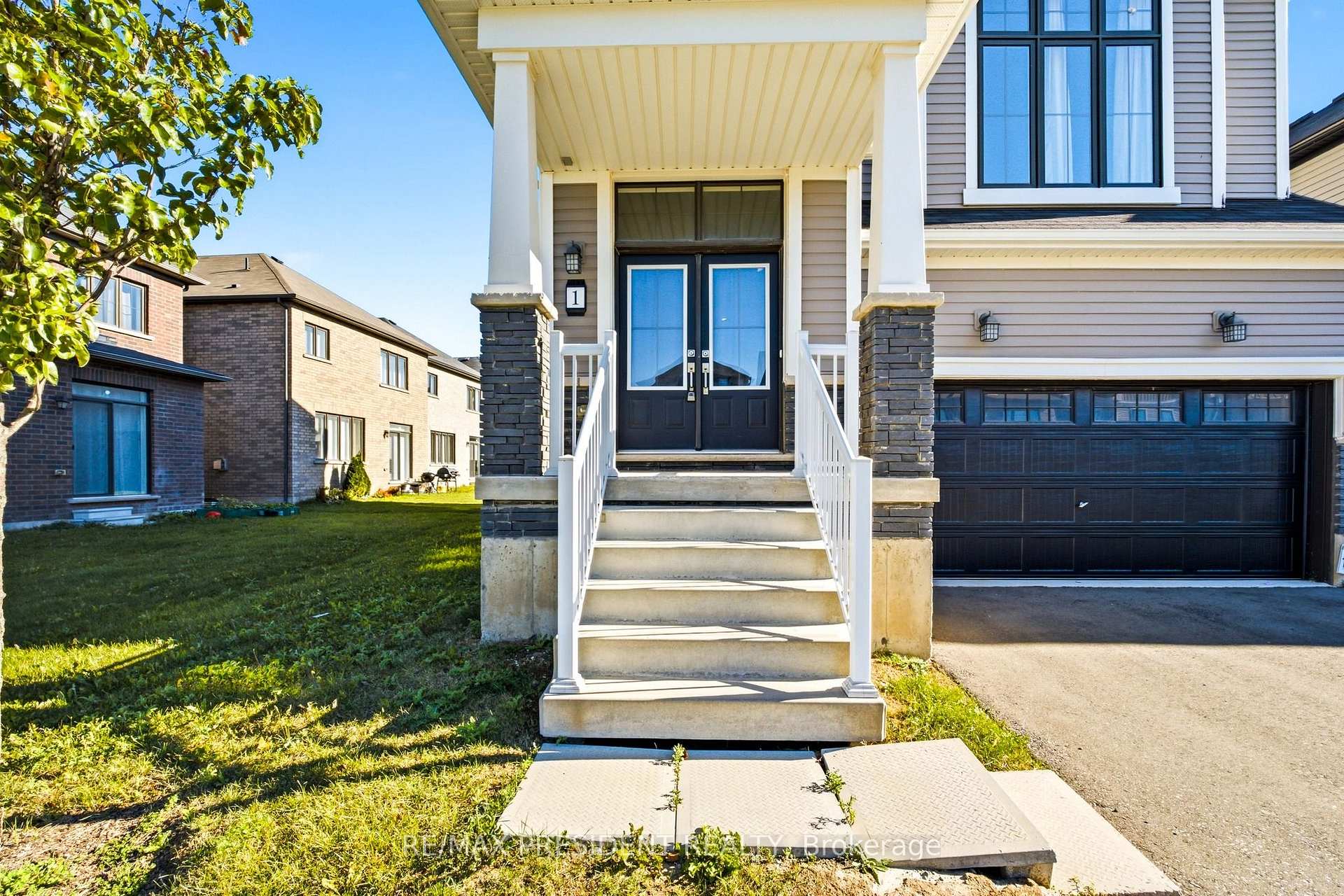 Photo 5 of 1 Ladd Avenue, Brantford, Empire South — HOMEH