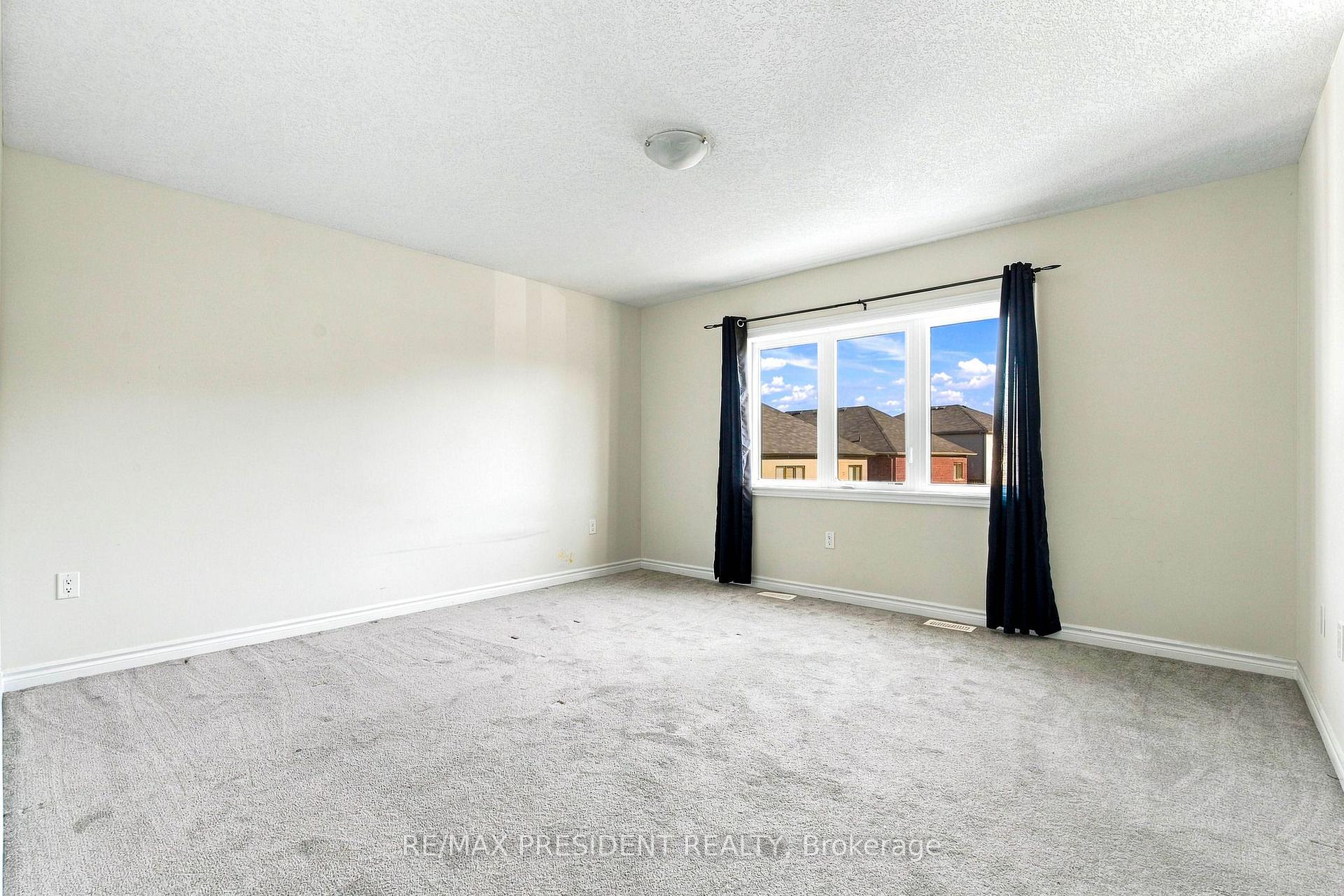 Photo 18 of 1 Ladd Avenue, Brantford, Empire South — HOMEH