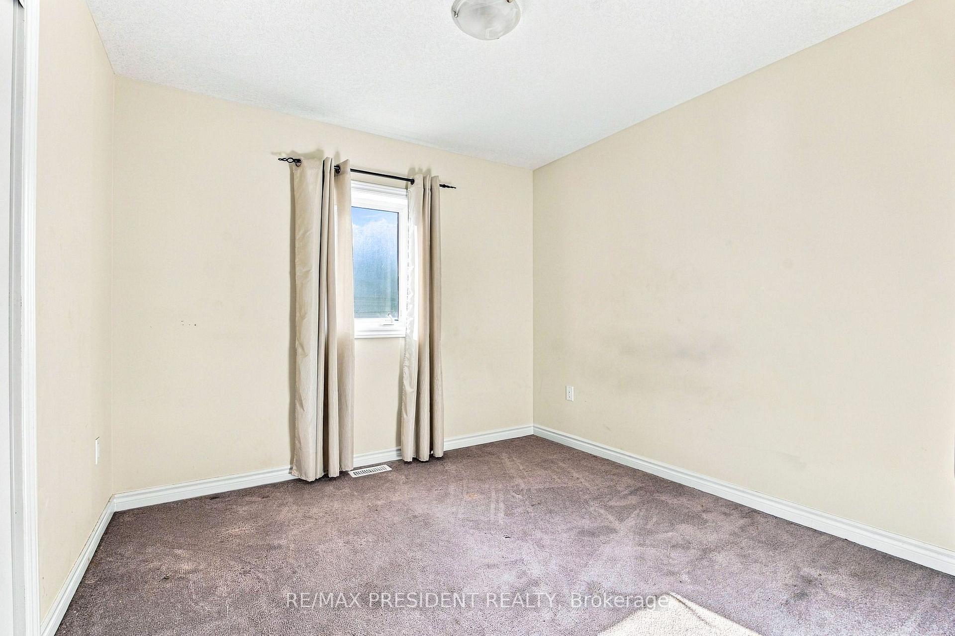 Photo 25 of 1 Ladd Avenue, Brantford, Empire South — HOMEH