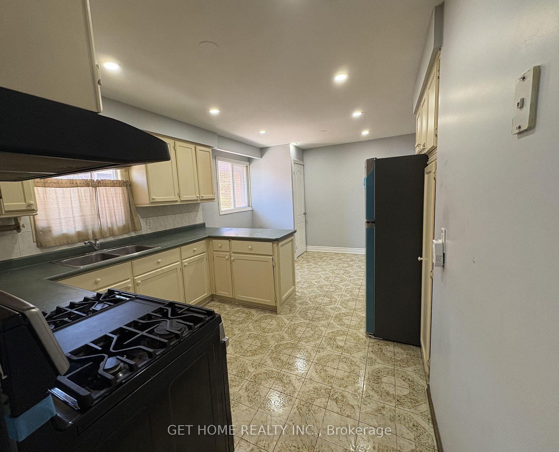 Photo 2 of Unit #Main, 55 Major Oaks Drive, Brampton, Madoc — HOMEH