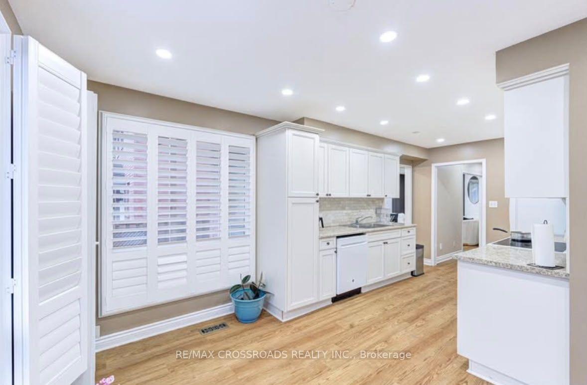Photo 24 of 11 Murkar Crescent, Whitby, Blue Grass Meadows — HOMEH