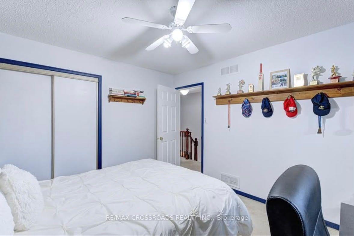 Photo 27 of 11 Murkar Crescent, Whitby, Blue Grass Meadows — HOMEH