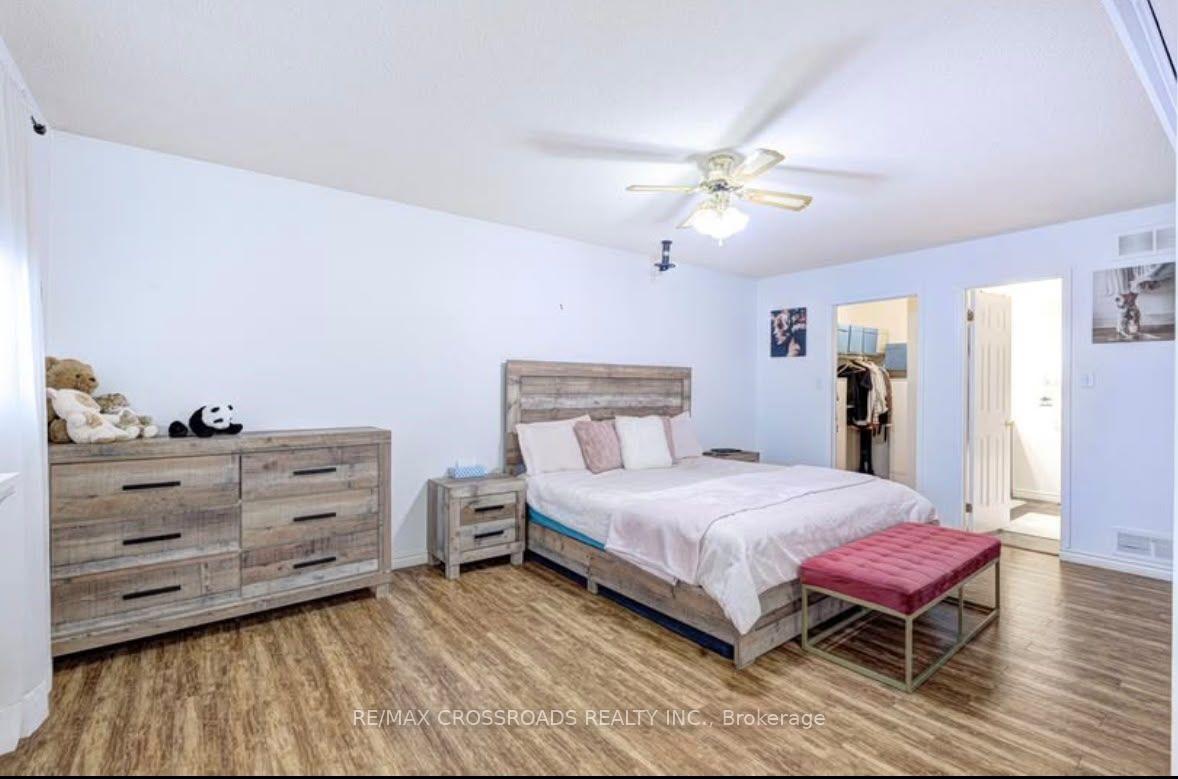 Photo 38 of 11 Murkar Crescent, Whitby, Blue Grass Meadows — HOMEH